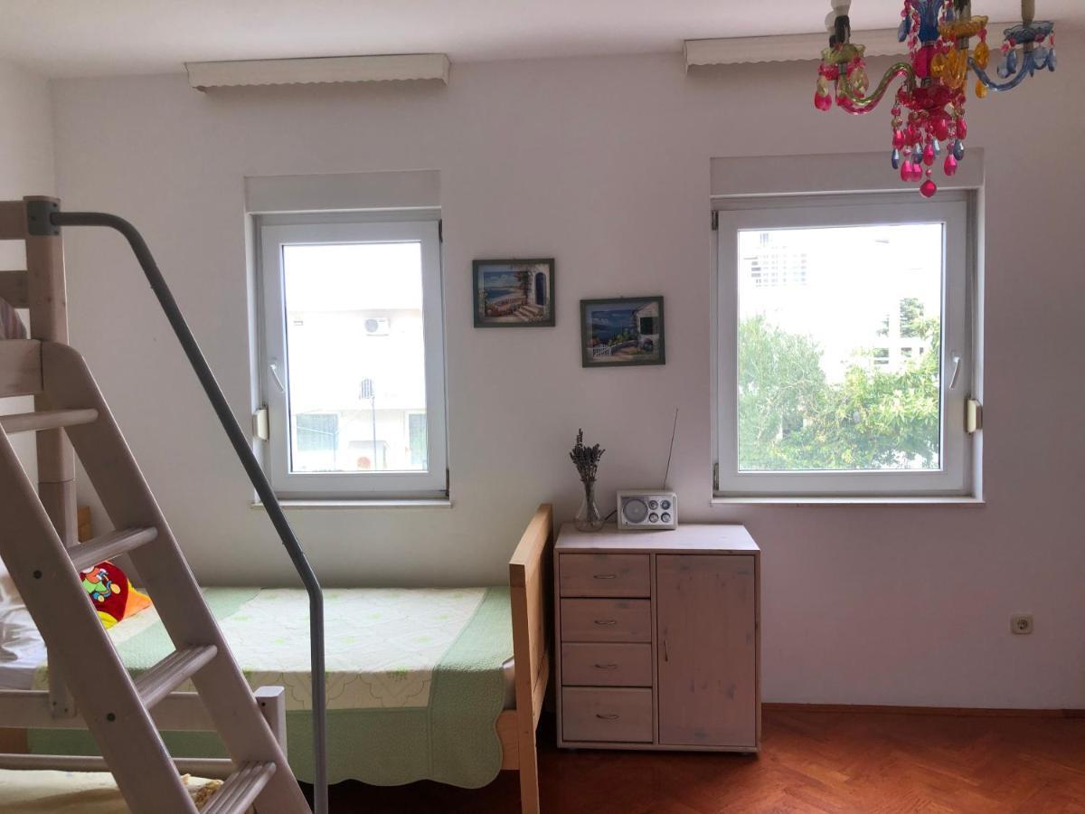 Apartment With A Magical View Split Exterior photo