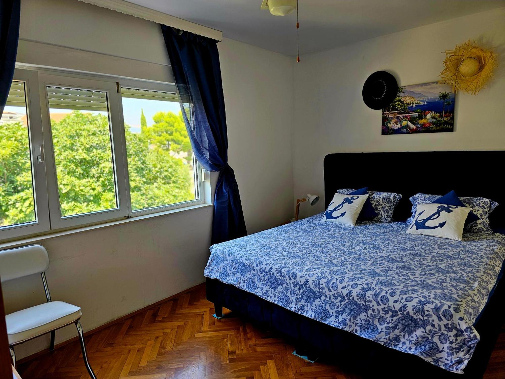 Apartment With A Magical View Split Exterior photo