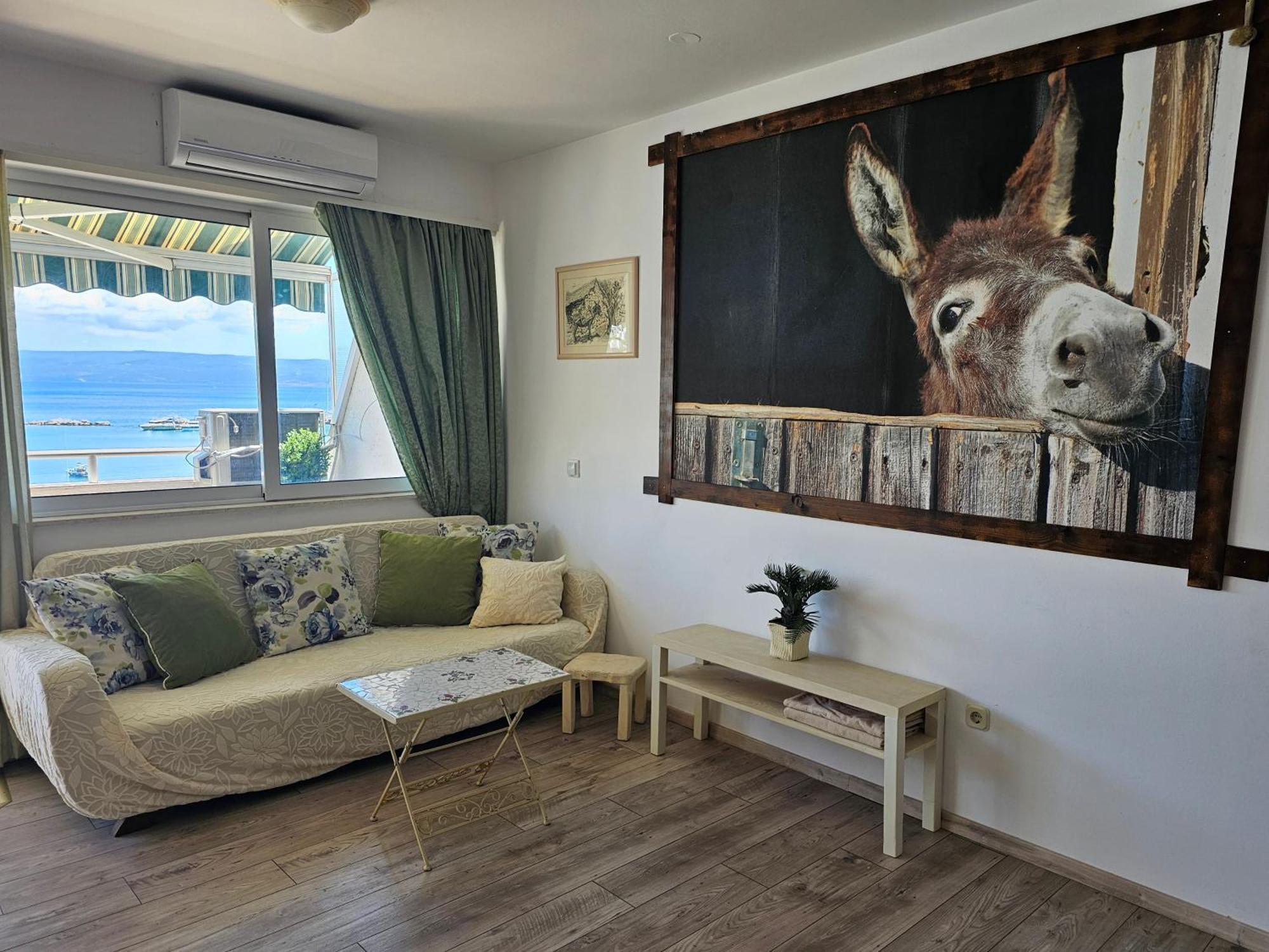 Apartment With A Magical View Split Exterior photo