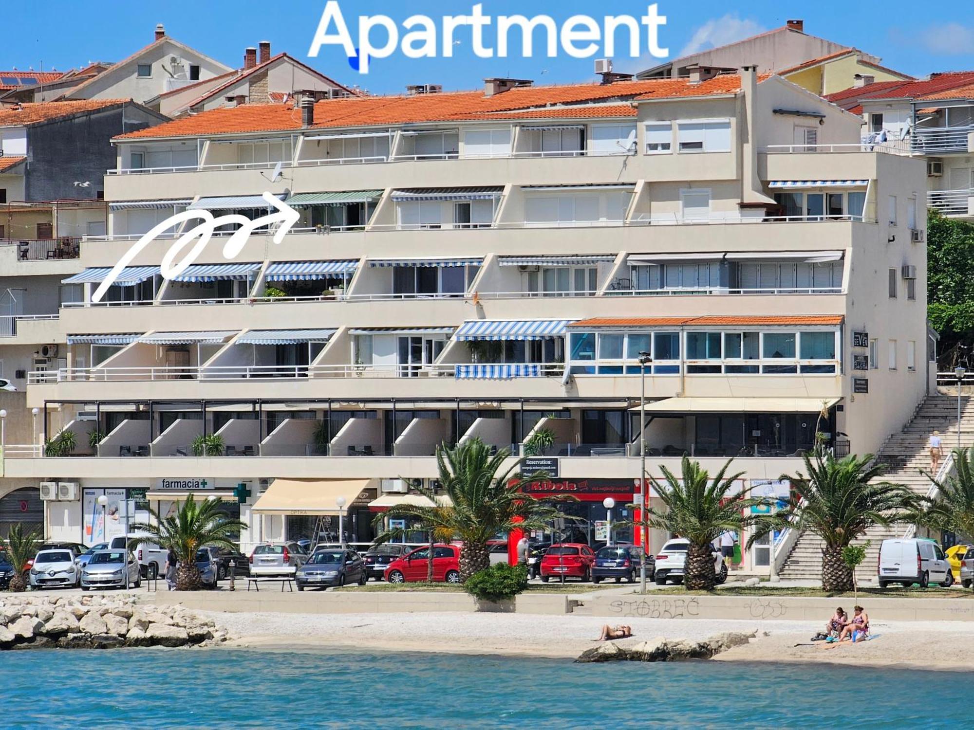 Apartment With A Magical View Split Exterior photo