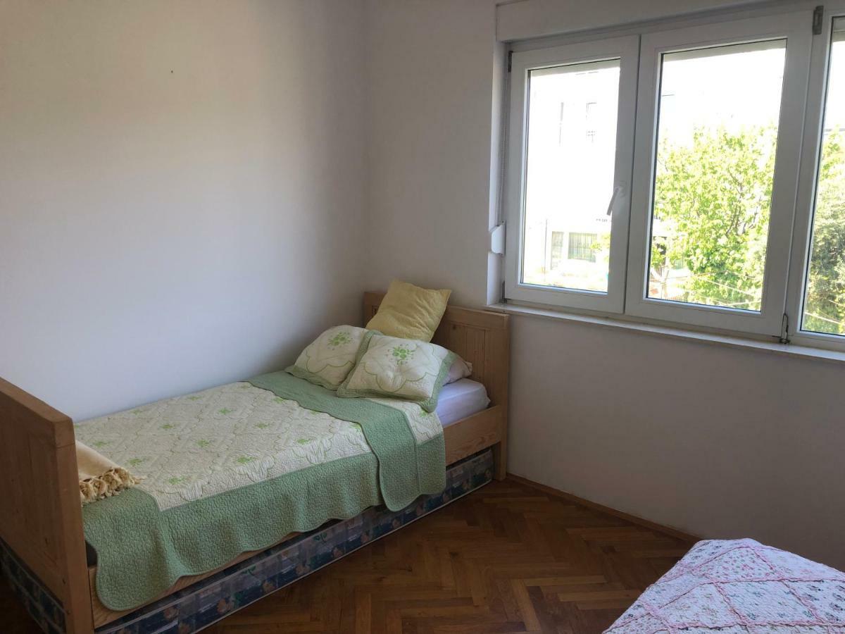 Apartment With A Magical View Split Exterior photo